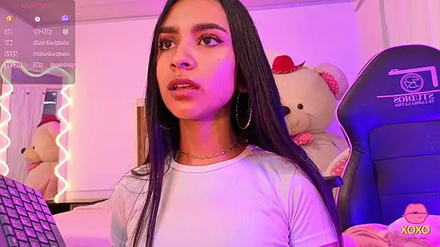Jazmin tay online show from September 30, 2025, 11:49 am