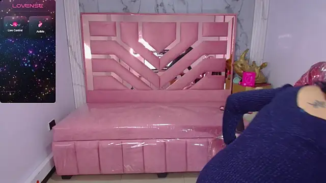 abril ch  online show from March 20, 2026, 12:17 pm