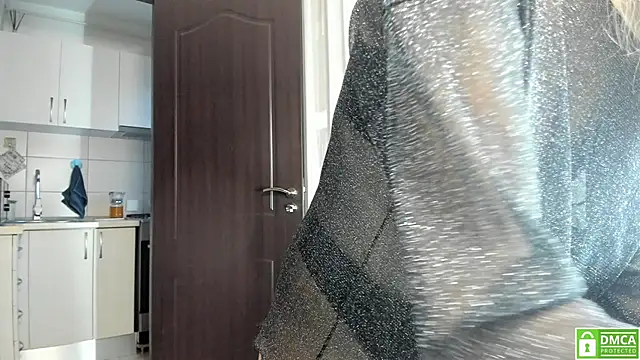 Snapshot of Anahi1993 chatting on November 7, 2025, 5:12 am Anahi1993 online show from November 7, 2025, 5:12 am