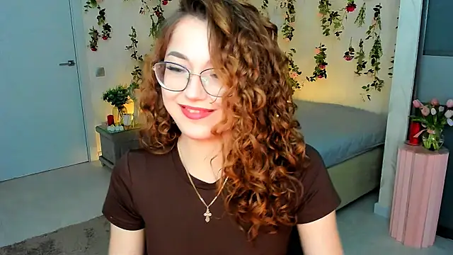 SereneFlame online show from May 6, 2026, 7:29 pm