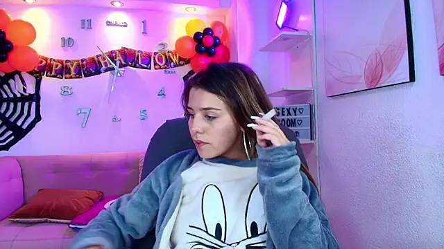 Snapshot of 1Sloppy_Fox4 chatting on October 24, 2025, 8:57 am 1Sloppy Fox4 online show from October 24, 2025, 8:57 am