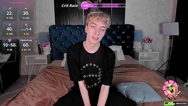 Snapshot of TrevorBenson chatting on November 18, 2025, 8:06 am TrevorBenson online show from November 18, 2025, 8:06 am