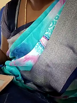 Snapshot of Pavitra78 chatting on March 11, 2025, 5:13 am Pavitra78 online show from March 11, 2025, 5:13 am