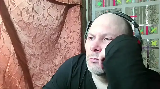 Snapshot of AgnichBan chatting on February 14, 2025, 4:09 pm AgnichBan online show from February 14, 2025, 4:09 pm