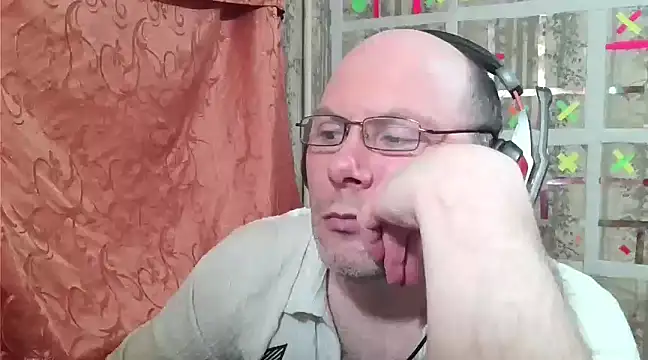 Snapshot of AgnichBan chatting on March 19, 2025, 8:22 pm AgnichBan online show from March 19, 2025, 8:22 pm