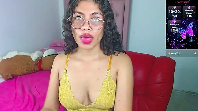 Snapshot of Cynthia_hazel chatting on March 21, 2025, 8:28 am Cynthia hazel online show from March 21, 2025, 8:28 am