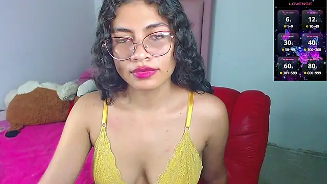 Snapshot of Cynthia_hazel chatting on March 21, 2025, 5:21 am Cynthia hazel online show from March 21, 2025, 5:21 am
