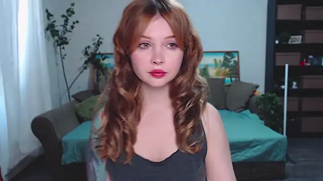 Snapshot of SYKE chatting on October 19, 2025, 3:42 am SYKE online show from October 19, 2025, 3:42 am