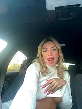 Snapshot of Gabriella_Hot_ chatting on October 25, 2025, 1:05 am Gabriella Hot online show from October 25, 2025, 1:05 am