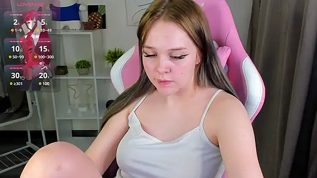 MaryShiotta online show from February 3, 2025, 1:52 am