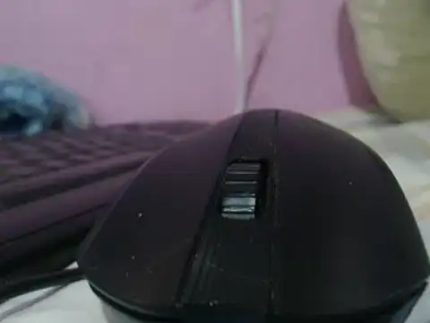 Snapshot of Cheliafun chatting on July 9, 2026, 2:05 pm Cheliafun online show from July 9, 2026, 2:05 pm