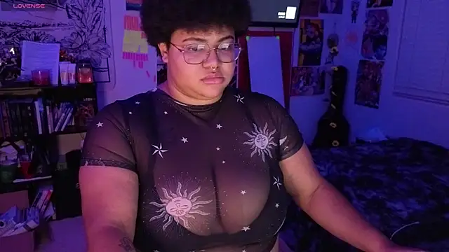 Snapshot of Ectorius chatting on October 18, 2025, 12:23 am Ectorius online show from October 18, 2025, 12:23 am