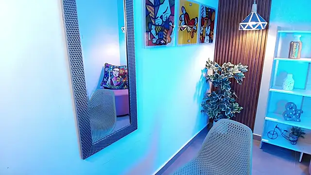 Snapshot of Dalila_Sky chatting on October 7, 2025, 6:09 pm Dalila Sky online show from October 7, 2025, 6:09 pm