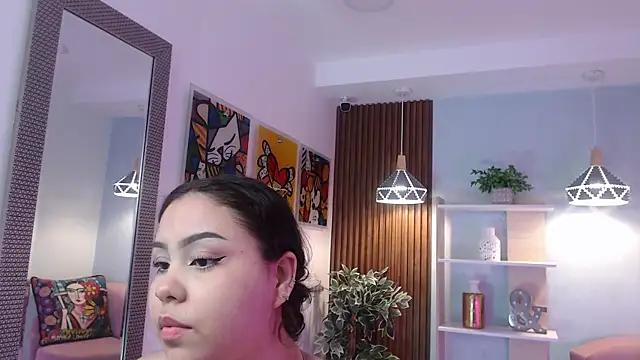 Dalila Sky online show from May 7, 2026, 6:11 pm