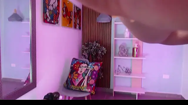 Snapshot of Dalila_Sky chatting on March 16, 2026, 6:10 pm Dalila Sky online show from March 16, 2026, 6:10 pm