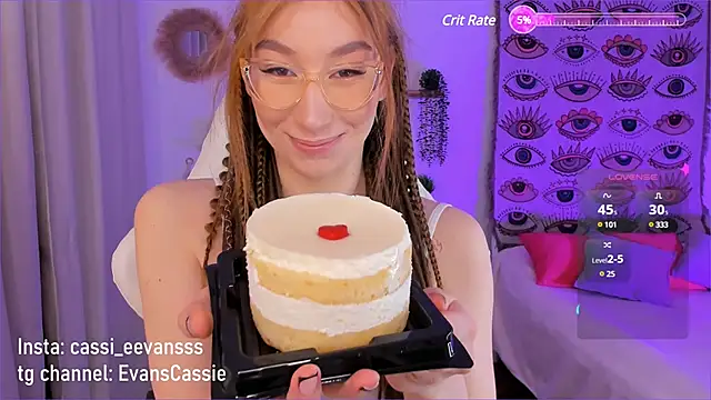 Snapshot of Cassie_Ice chatting on March 1, 2025, 3:32 am Cassie Ice online show from March 1, 2025, 3:32 am