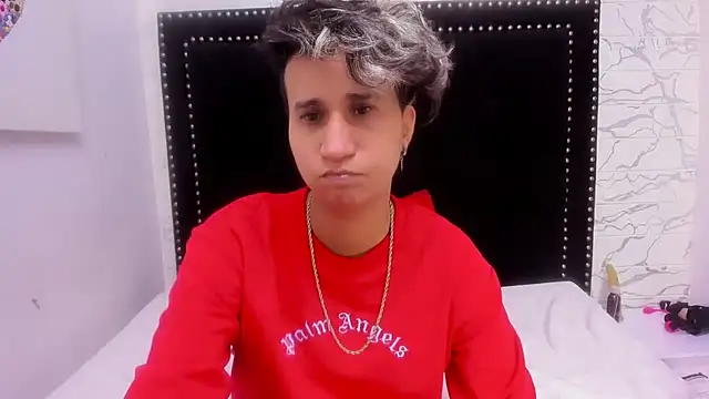 Snapshot of Im_Milan_Rs chatting on March 12, 2025, 4:41 am Im Milan Rs online show from March 12, 2025, 4:41 am