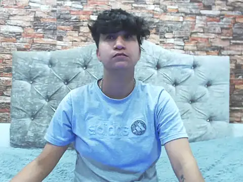 Snapshot of Im_Milan_Rs chatting on September 27, 2025, 4:18 am Im Milan Rs online show from September 27, 2025, 4:18 am