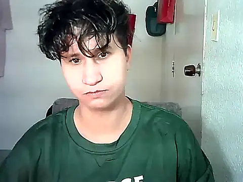 Snapshot of Im_Milan_Rs chatting on November 20, 2025, 2:56 am Im Milan Rs online show from November 20, 2025, 2:56 am