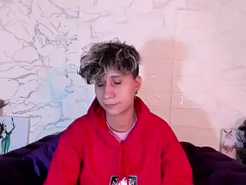 Snapshot of Im_Milan_Rs chatting on March 15, 2025, 2:03 am Im Milan Rs online show from March 15, 2025, 2:03 am