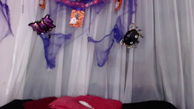 Snapshot of Im_Milan_Rs chatting on October 16, 2025, 4:10 am Im Milan Rs online show from October 16, 2025, 4:10 am