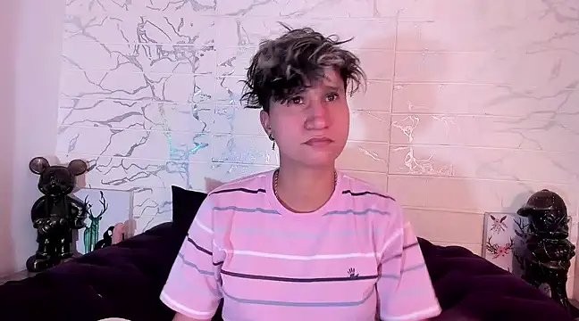 Snapshot of Im_Milan_Rs chatting on March 15, 2025, 6:47 am Im Milan Rs online show from March 15, 2025, 6:47 am