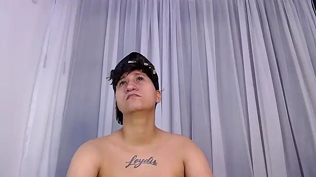 Snapshot of Im_Milan_Rs chatting on October 1, 2025, 3:22 am Im Milan Rs online show from October 1, 2025, 3:22 am