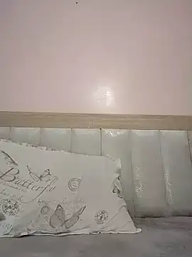 Snapshot of nadya-74 chatting on November 12, 2025, 9:40 pm nadya-74 online show from November 12, 2025, 9:40 pm