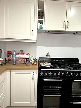 Snapshot of carlaaa chatting on December 3, 2025, 9:03 pm carlaaa online show from December 3, 2025, 9:03 pm