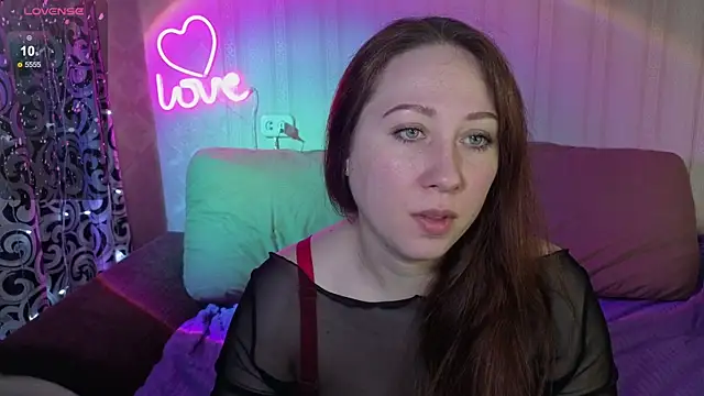 KellyCrystall online show from March 28, 2026, 2:23 am