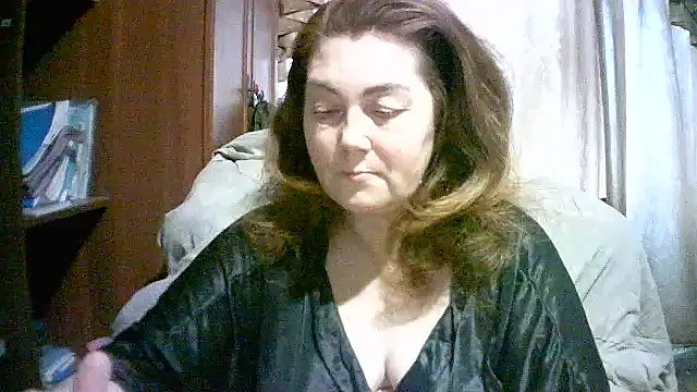 Madame-Butterfly online show from November 18, 2025, 11:13 am