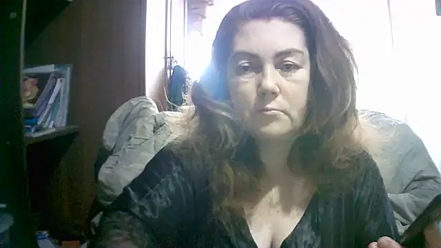 Madame-Butterfly online show from November 19, 2025, 6:02 am