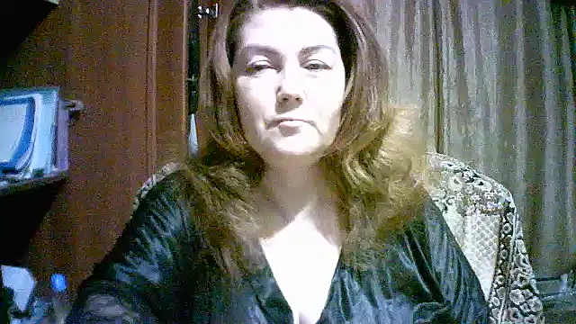 Madame-Butterfly online show from November 2, 2025, 10:37 pm