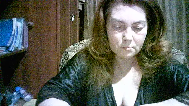 Madame-Butterfly online show from October 29, 2025, 8:19 pm