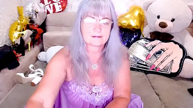 Snapshot of SiberiabBerry chatting on June 15, 2026, 11:04 pm SiberiabBerry online show from June 15, 2026, 11:04 pm