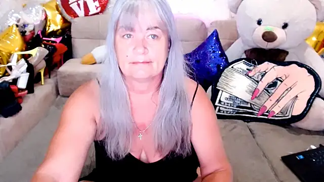 Snapshot of SiberiabBerry chatting on July 11, 2026, 10:15 am SiberiabBerry online show from July 11, 2026, 10:15 am