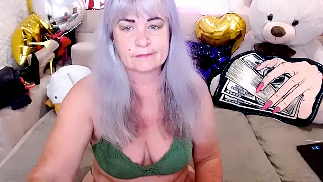 Snapshot of SiberiabBerry chatting on June 13, 2026, 2:31 am SiberiabBerry online show from June 13, 2026, 2:31 am