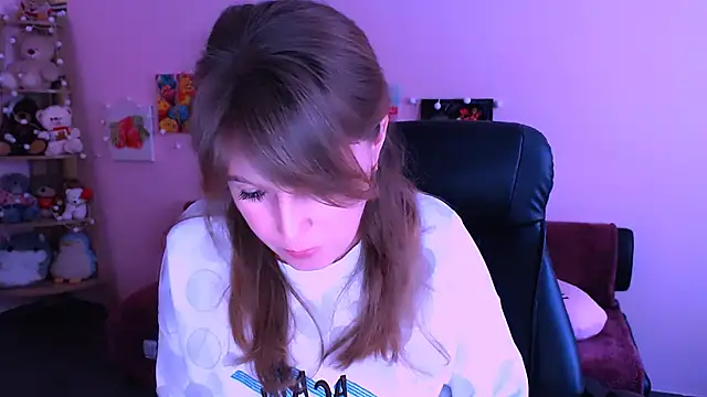 Snapshot of Hot_Milady chatting on March 17, 2026, 9:01 am Hot Milady online show from March 17, 2026, 9:01 am