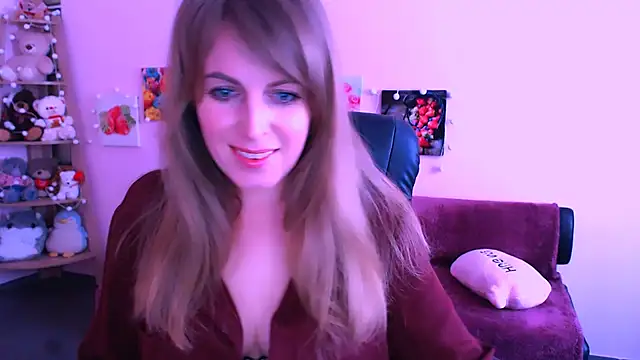 Snapshot of Hot_Milady chatting on March 16, 2026, 8:40 am Hot Milady online show from March 16, 2026, 8:40 am