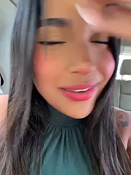 Snapshot of Mariangel_11 chatting on June 3, 2026, 2:07 pm Mariangel 11 online show from June 3, 2026, 2:07 pm