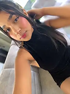 Snapshot of Mariangel_11 chatting on May 13, 2026, 2:13 pm Mariangel 11 online show from May 13, 2026, 2:13 pm