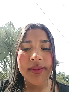 Snapshot of Mariangel_11 chatting on October 16, 2025, 1:52 pm Mariangel 11 online show from October 16, 2025, 1:52 pm