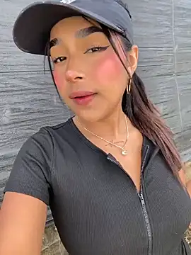 Snapshot of Mariangel_11 chatting on May 22, 2026, 2:37 pm Mariangel 11 online show from May 22, 2026, 2:37 pm