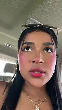 Snapshot of Mariangel_11 chatting on May 11, 2026, 2:45 pm Mariangel 11 online show from May 11, 2026, 2:45 pm