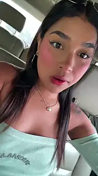 Snapshot of Mariangel_11 chatting on May 11, 2026, 1:56 pm Mariangel 11 online show from May 11, 2026, 1:56 pm
