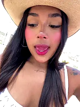 Mariangel 11 online show from December 17, 2025, 2:11 pm