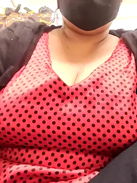 Snapshot of zeepe19 chatting on December 23, 2025, 9:08 am zeepe19 online show from December 23, 2025, 9:08 am