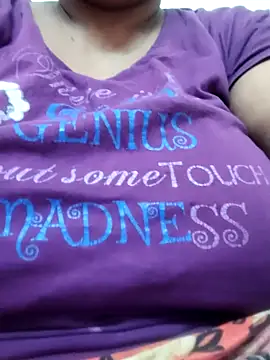 Snapshot of zeepe19 chatting on November 24, 2025, 4:01 am zeepe19 online show from November 24, 2025, 4:01 am