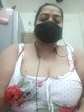 zeepe19 online show from April 22, 2026, 9:49 am