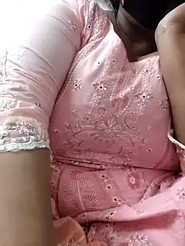 zeepe19 online show from November 12, 2025, 7:34 am